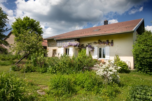 CENSEAU FERME RENOVEE 318000€